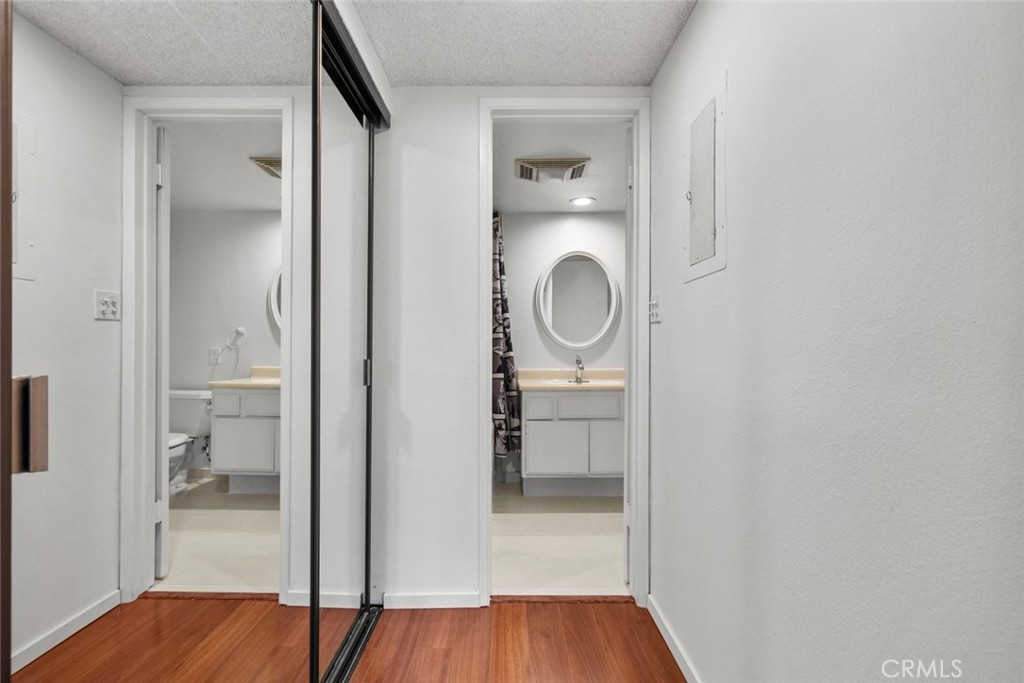 222 N Rose Street 403