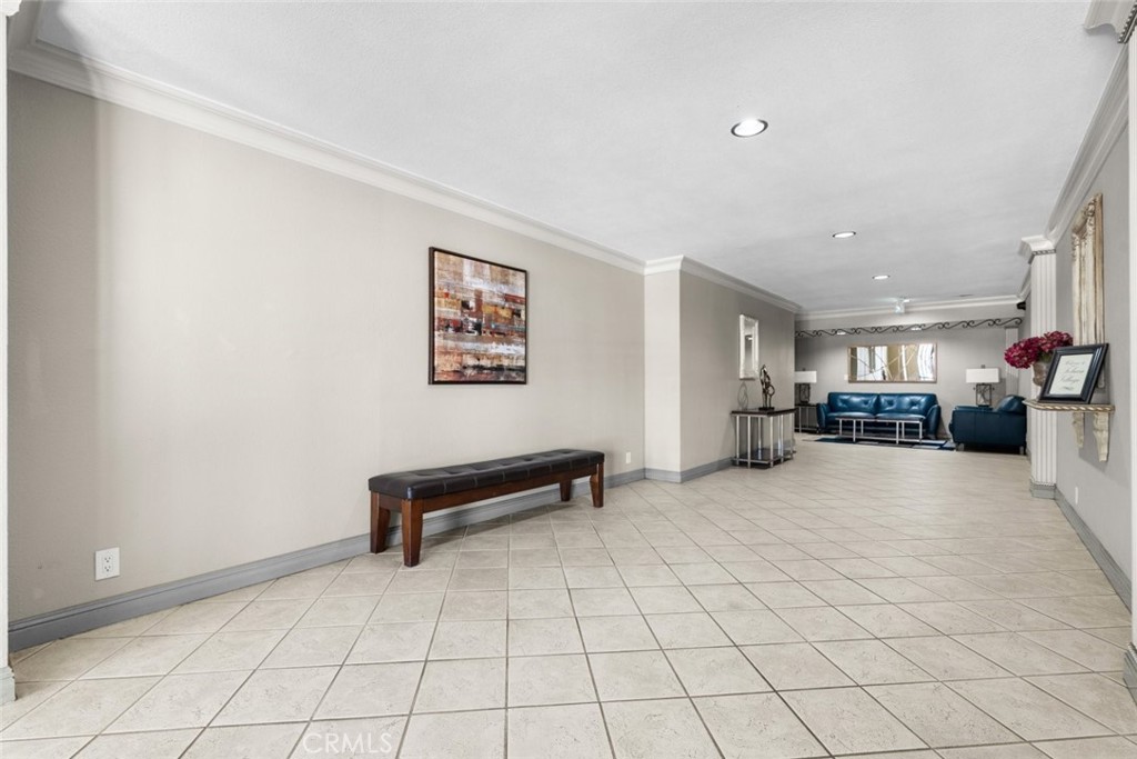222 N Rose Street 403