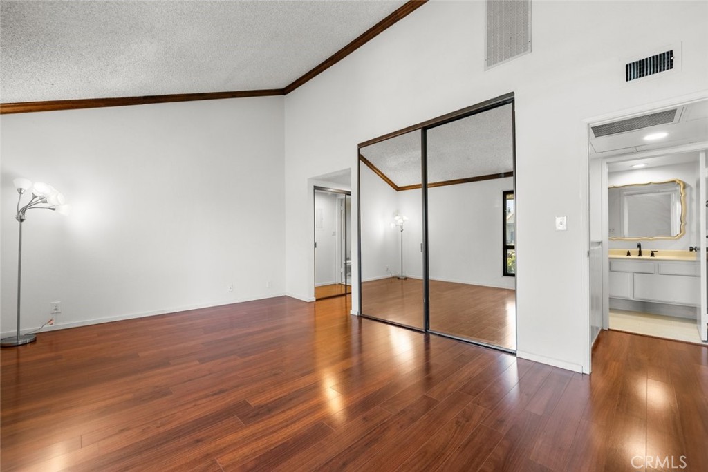 222 N Rose Street 403