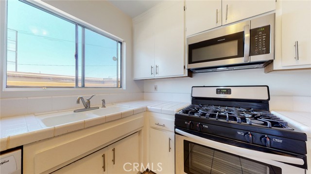 1730 Camden AVE Unit: 203