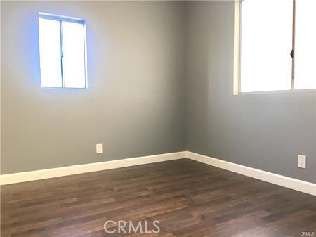 432 N Kingsley DR Unit: 4