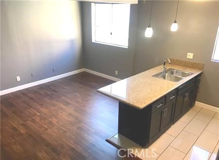 432 N Kingsley DR Unit: 4