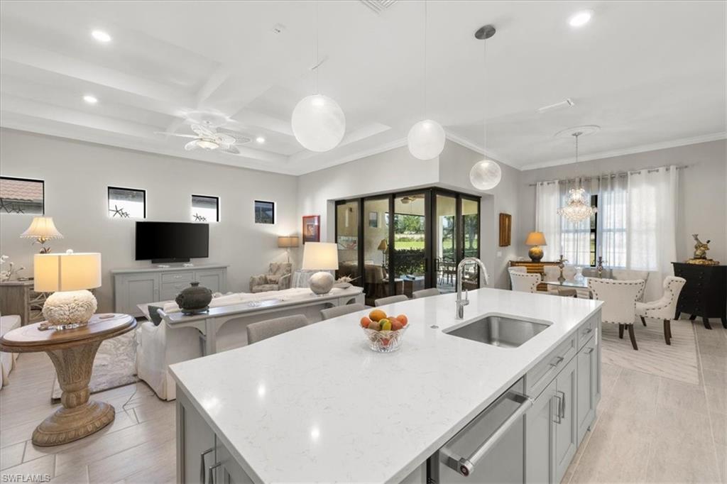 2718 Aviamar CIR