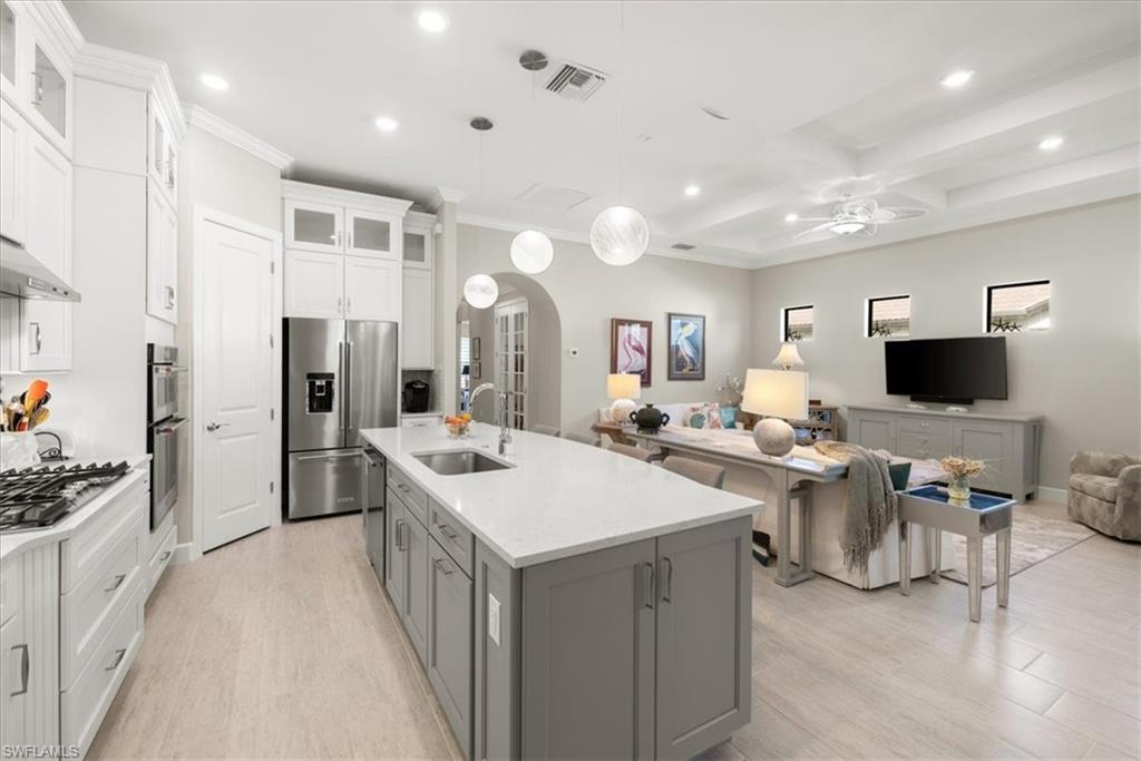 2718 Aviamar CIR