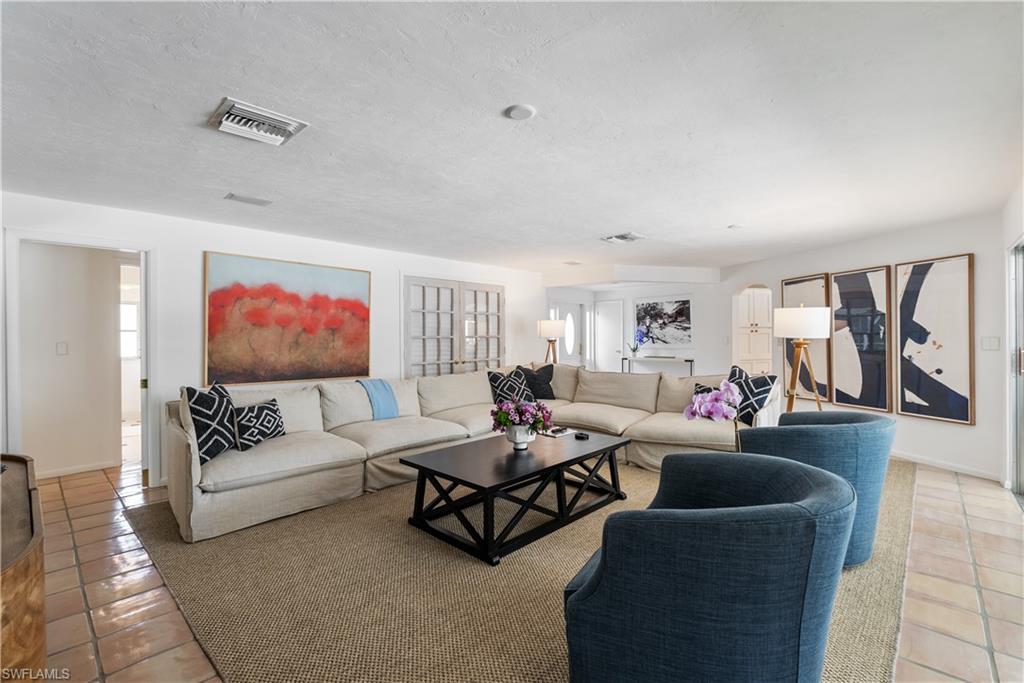626 Regatta RD