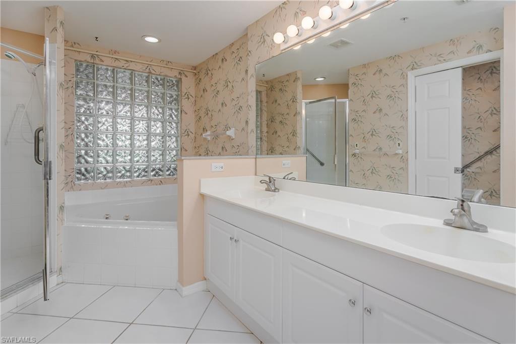 650 Lalique CIR # 302