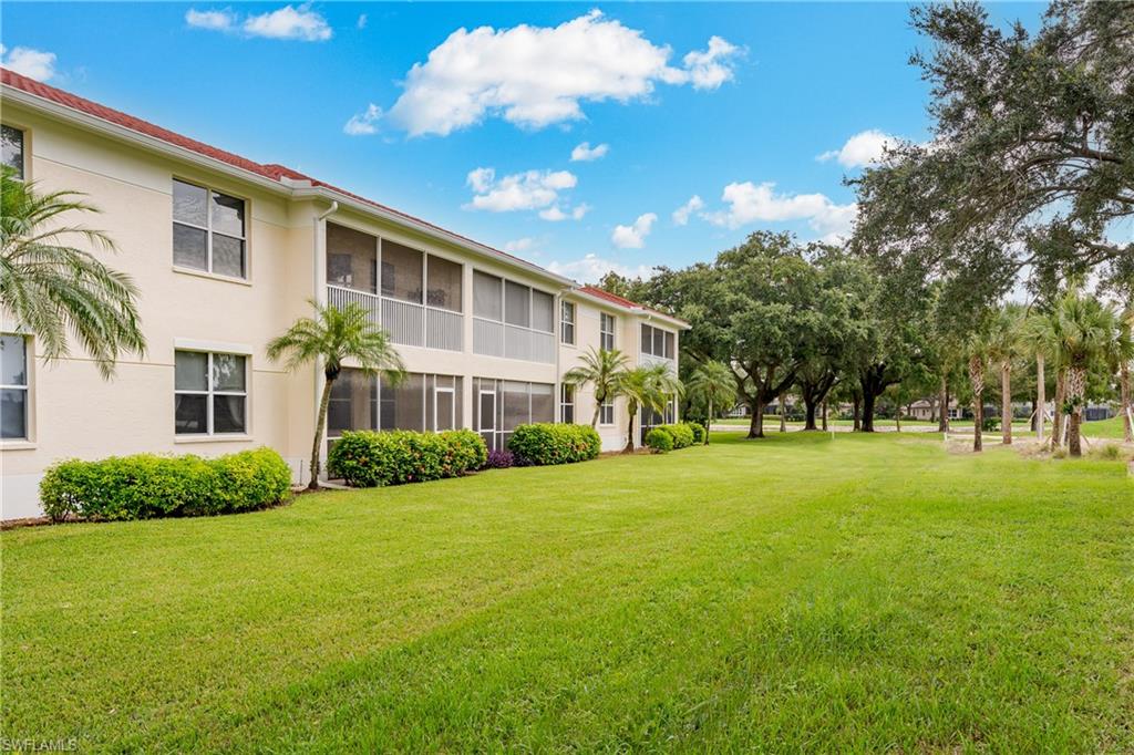 650 Lalique CIR # 302