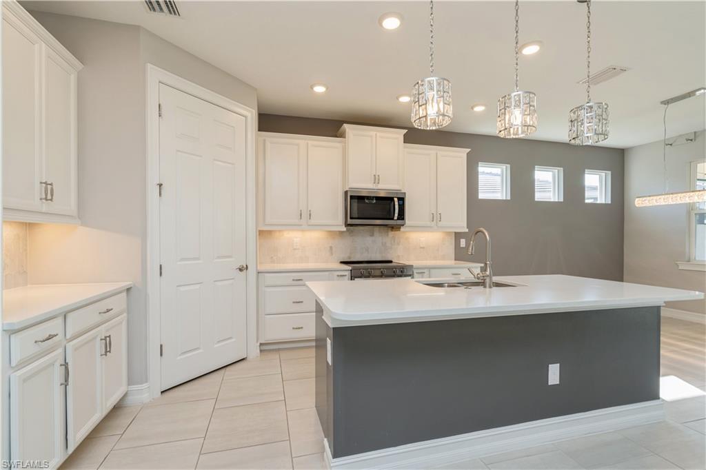 16504 Crescent Beach WAY