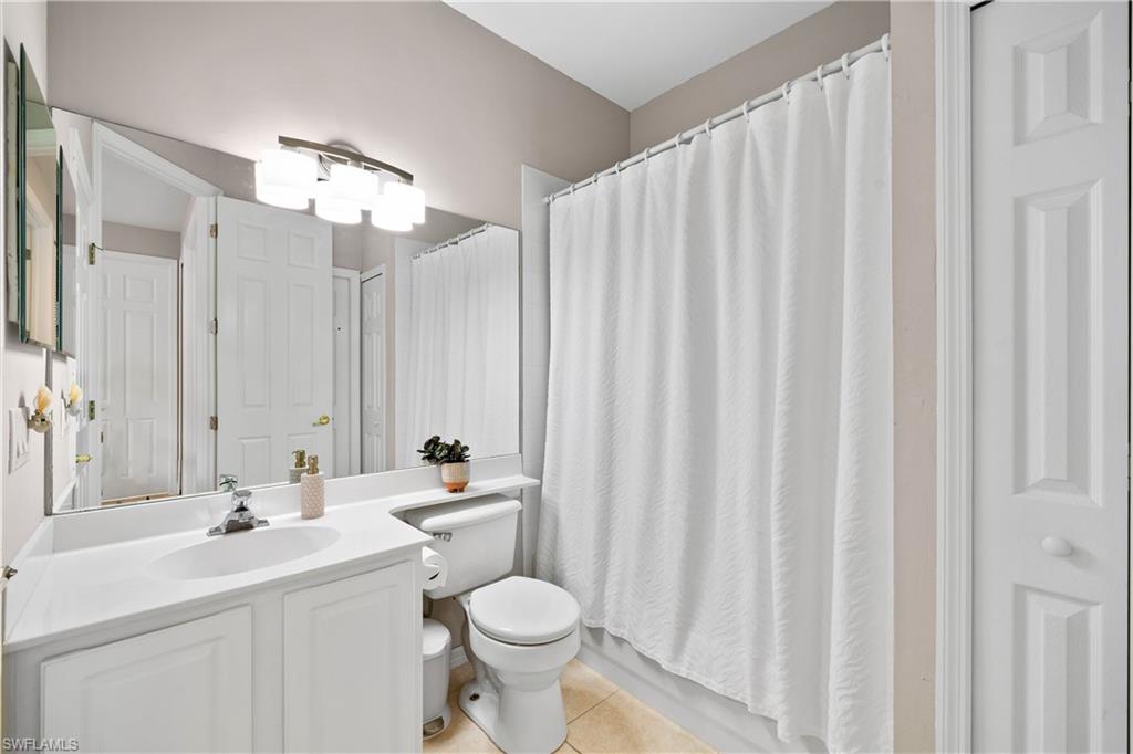 23590 Wisteria Pointe DR # 805