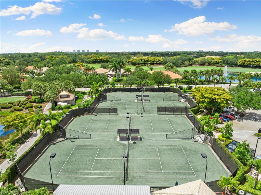 23590 Wisteria Pointe DR # 805