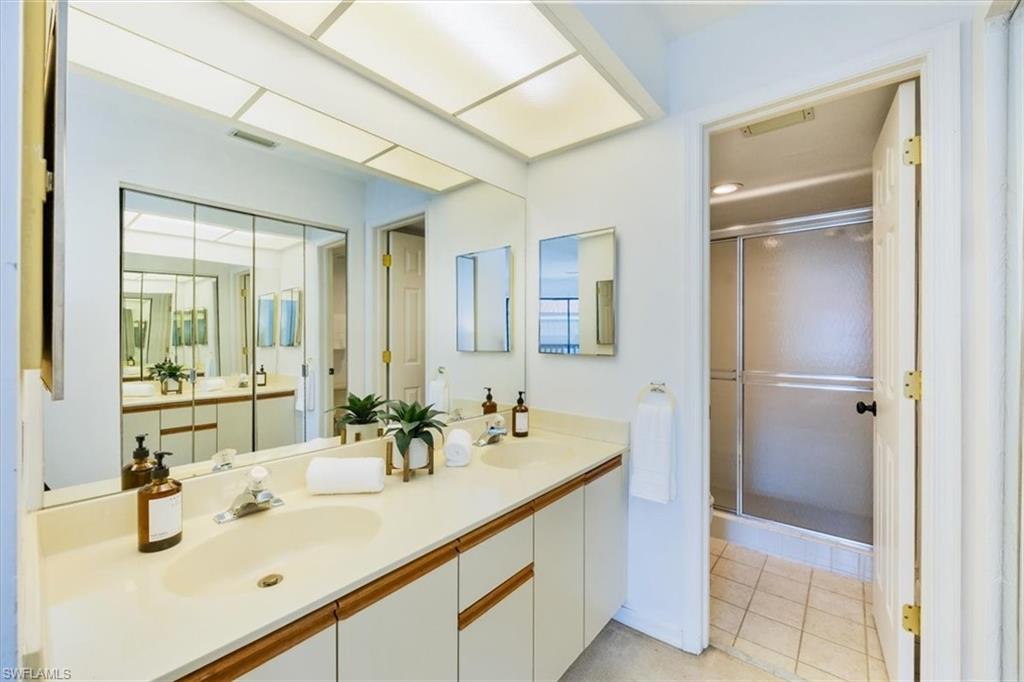 4987 Pepper CIR # 205 Unit: I-205
