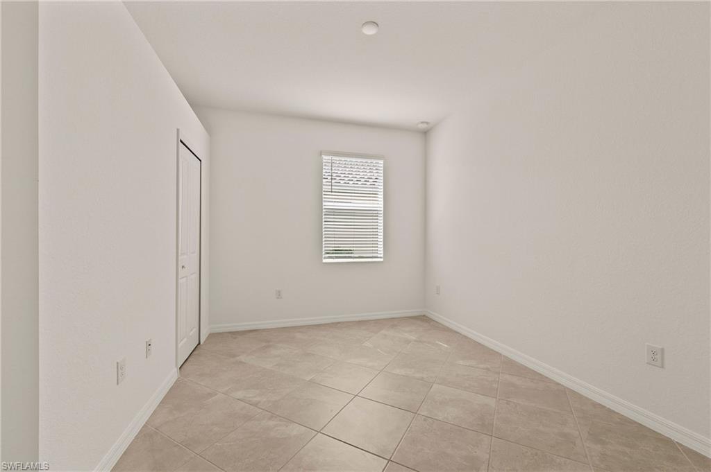 2637 Vine AVE