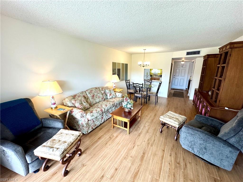 300 Forest Lakes BLVD # 101