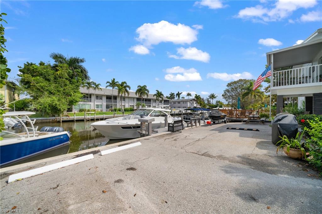 1605 Chesapeake AVE # 3
