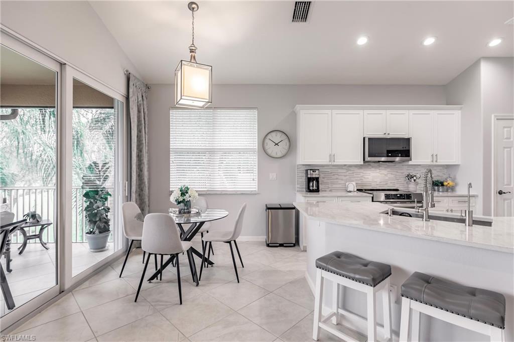 6685 Alden Woods CIR # 202