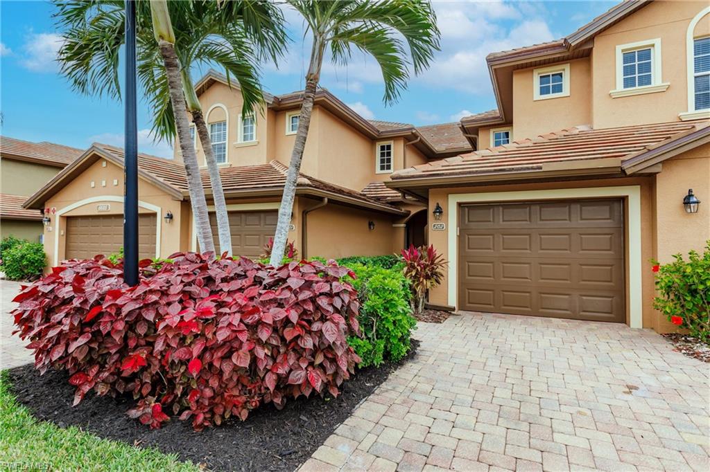 6685 Alden Woods CIR # 202