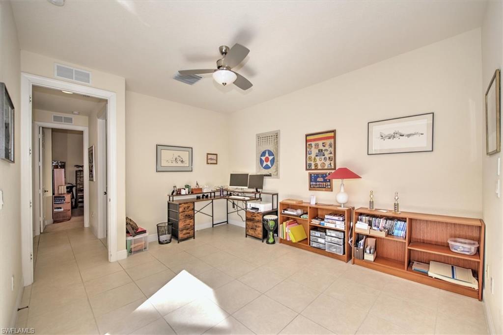 2878 Lone Pine LN