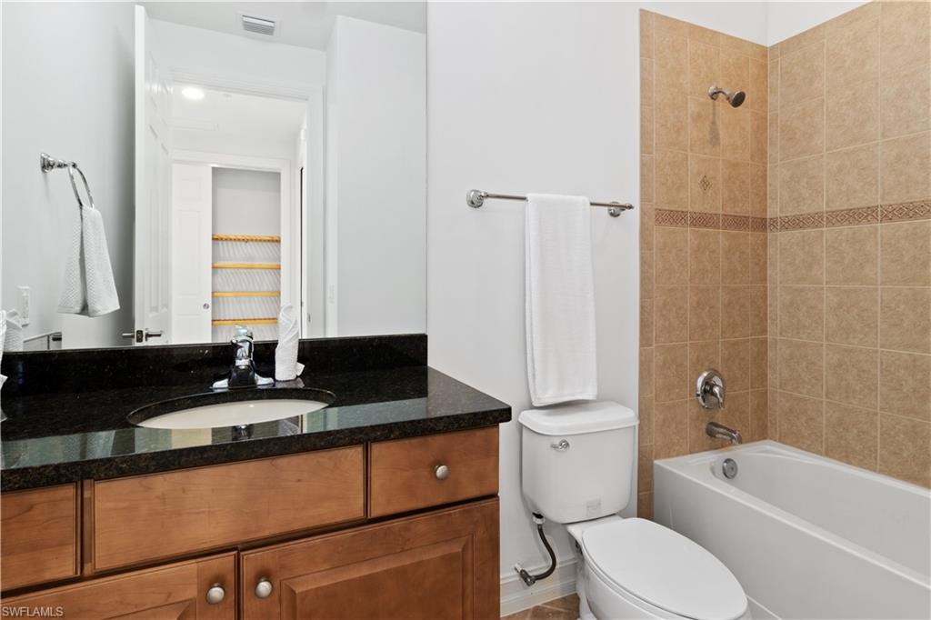 9072 Chula Vista ST # 10105