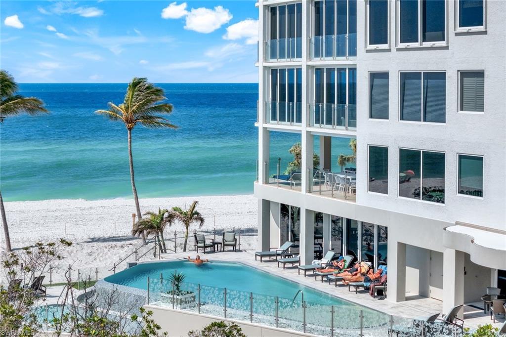 10 Seagate DR # 2N Unit: PH 2N