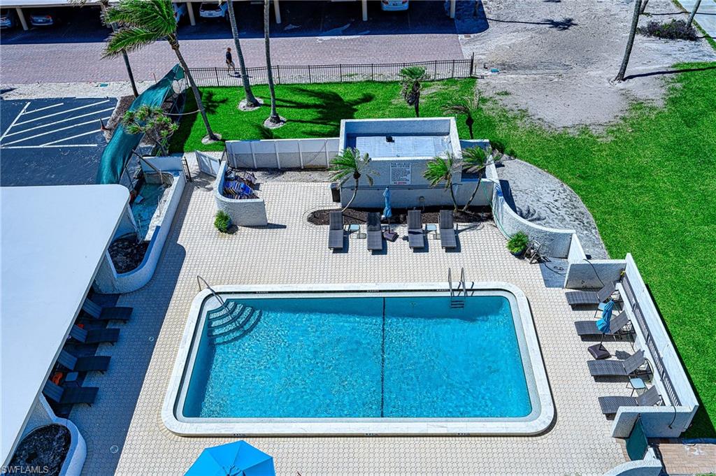 4005 Gulf Shore BLVD N # 606