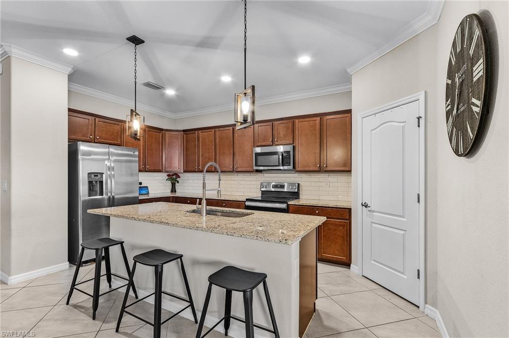14501 Monrovia LN
