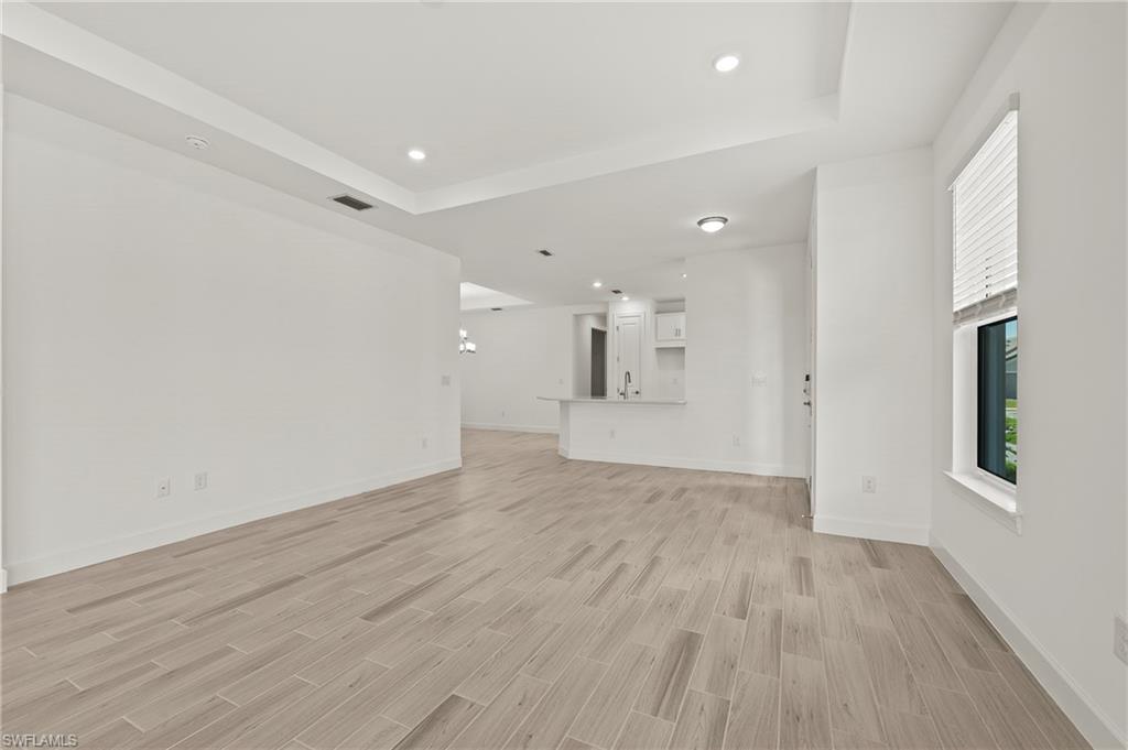 15517 Vittorio ST