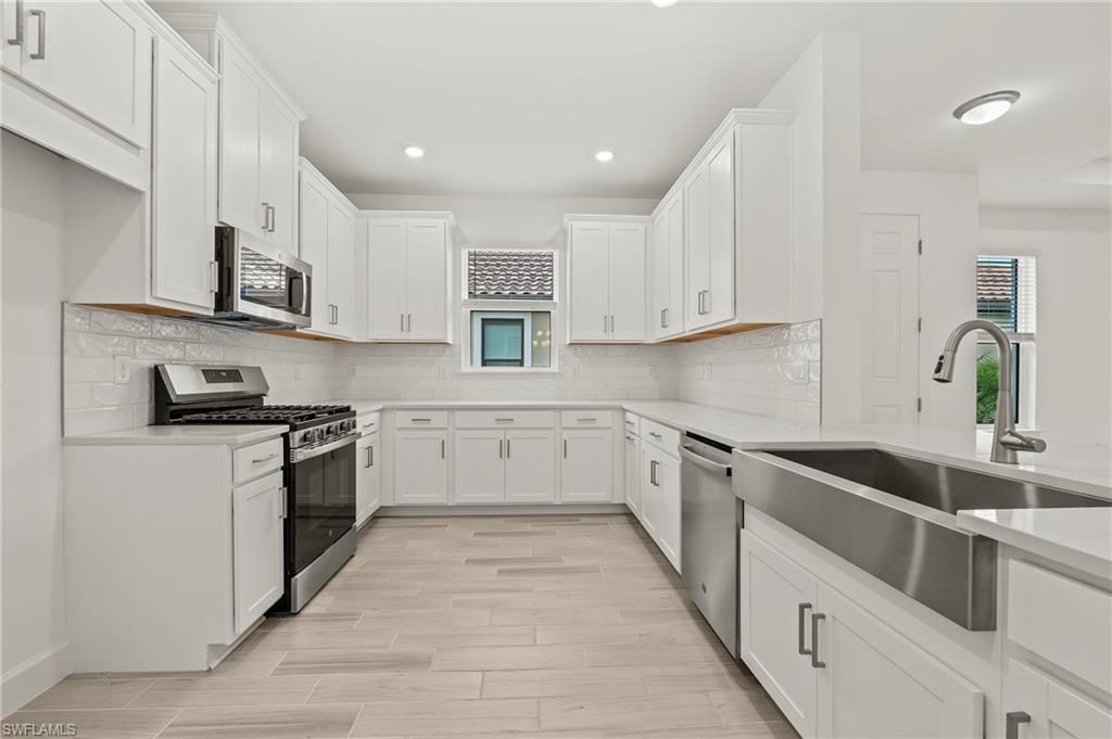 15517 Vittorio ST