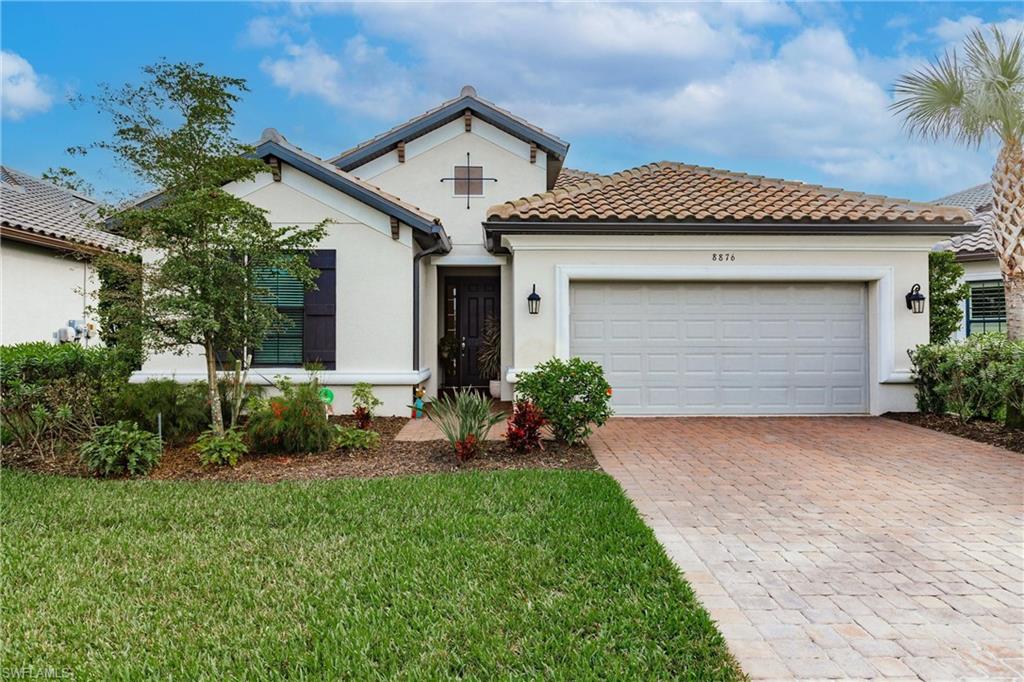 8876 Scarlotti PL