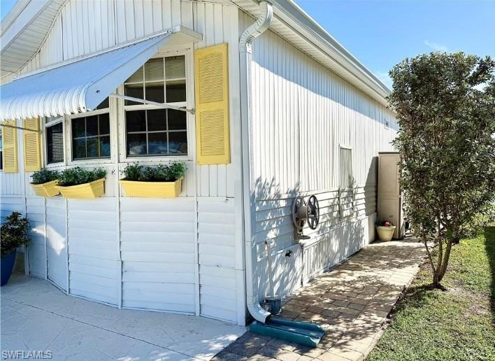 553 Cattleya Refuge
