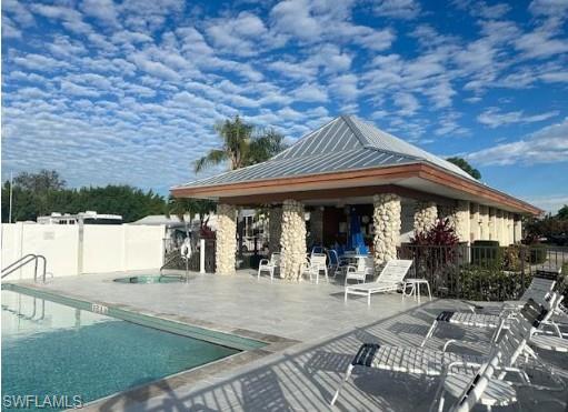 553 Cattleya Refuge
