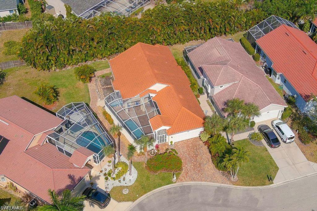 391 Pindo Palm DR