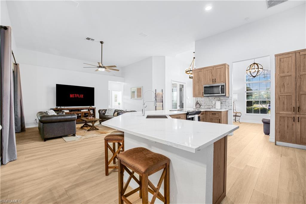 1480 Peach PL