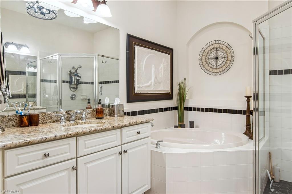 8563 Chase Preserve DR