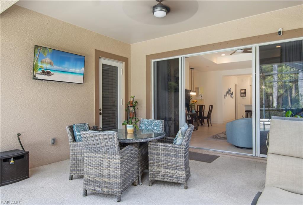 8563 Chase Preserve DR