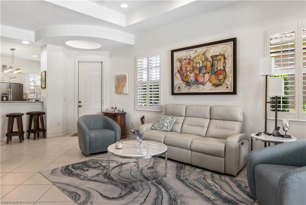 8563 Chase Preserve DR