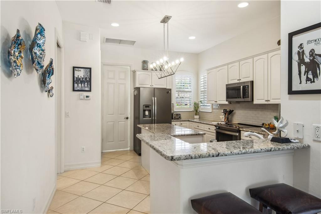 8563 Chase Preserve DR