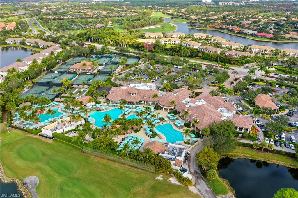 8563 Chase Preserve DR