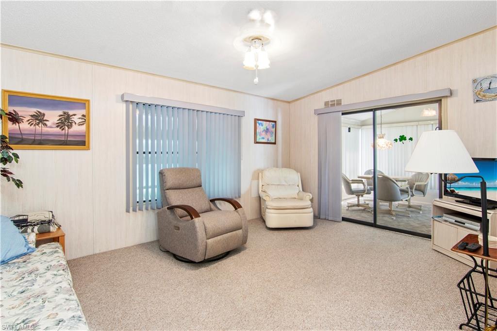 31 Turquoise AVE
