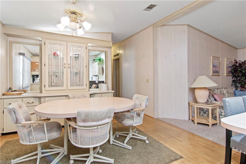 31 Turquoise AVE