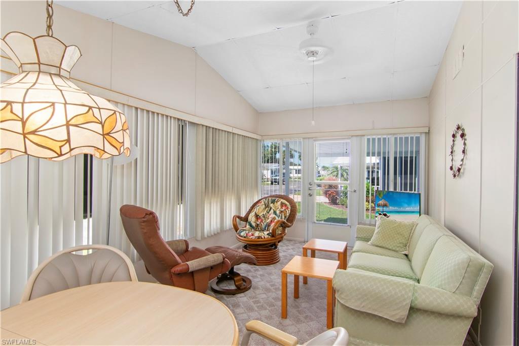 31 Turquoise AVE
