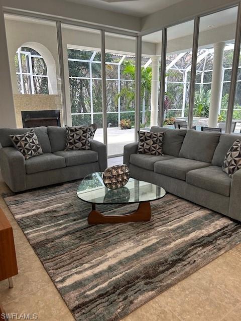 626 Park Shore DR