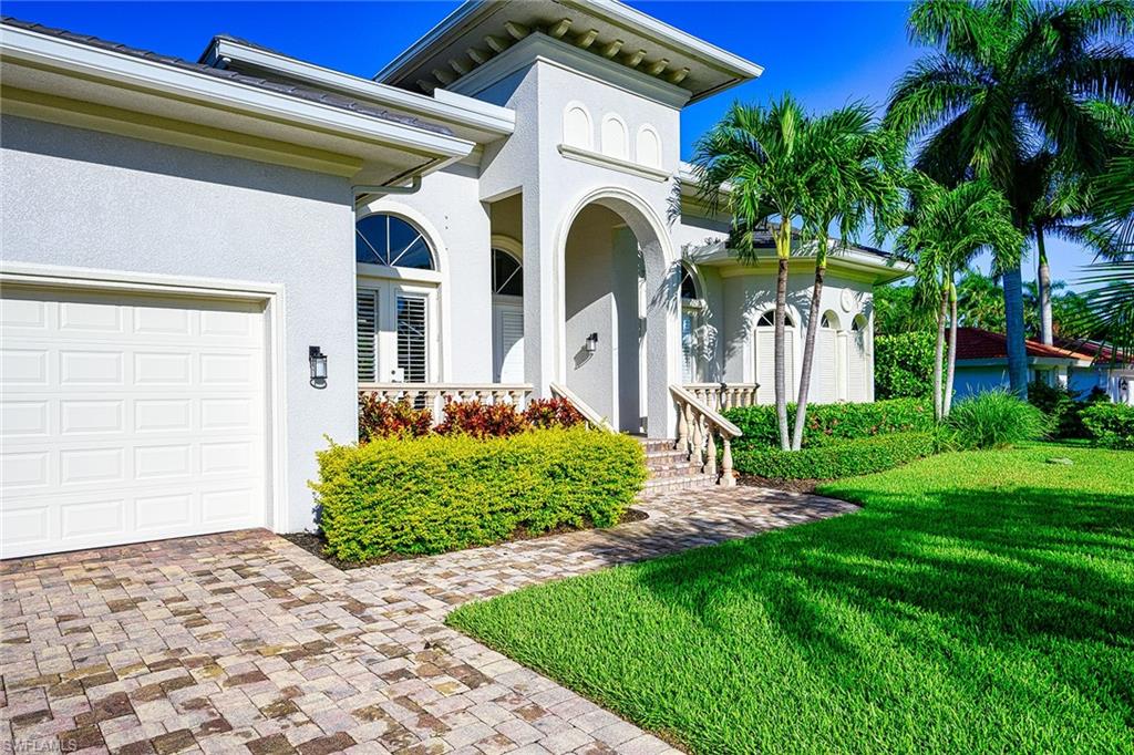 626 Park Shore DR