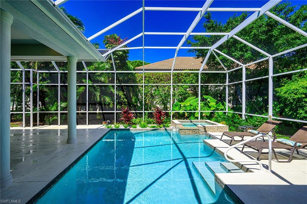 626 Park Shore DR