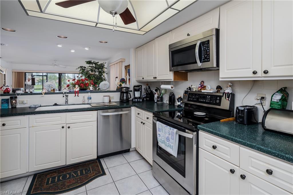 222 Foxtail CT