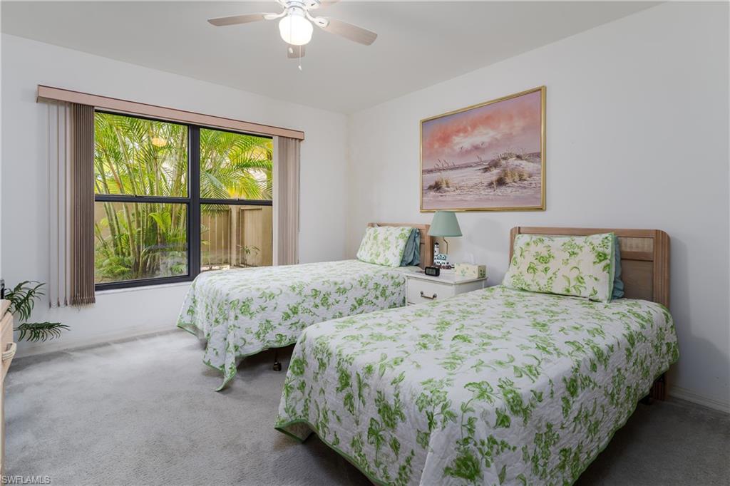 222 Foxtail CT