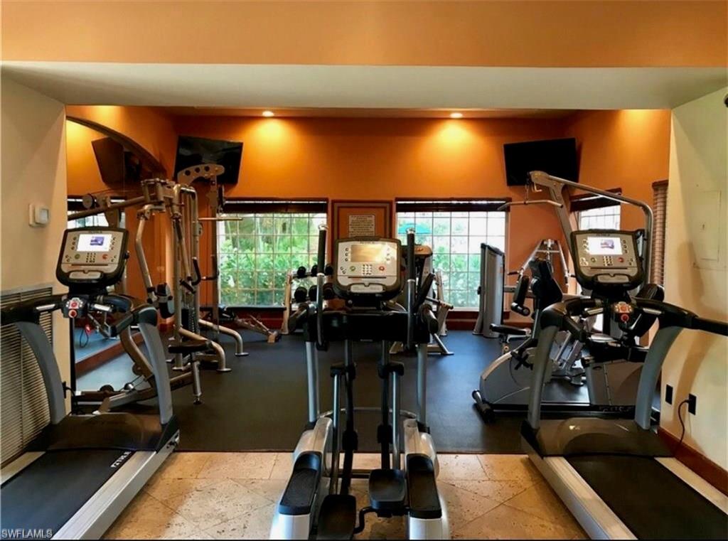 1260 Wildwood Lakes BLVD 305