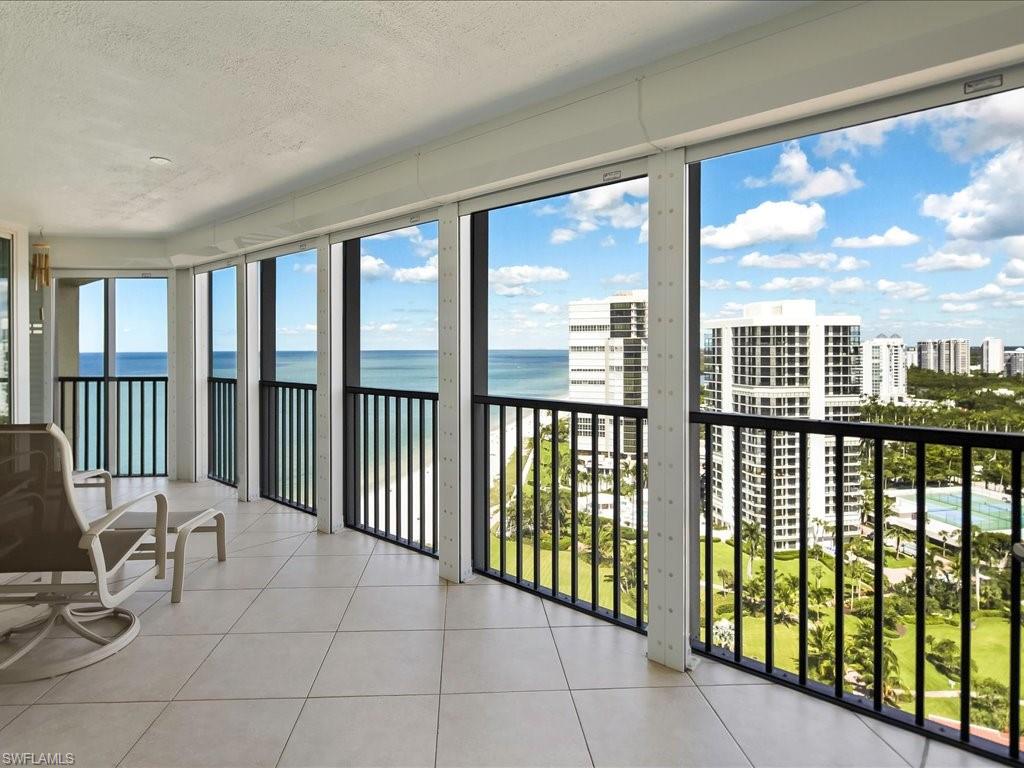 4651 Gulf Shore BLVD N # 6 Unit: PH-6