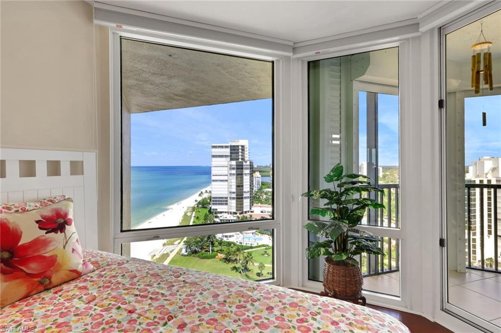4651 Gulf Shore BLVD N # 6 Unit: PH-6