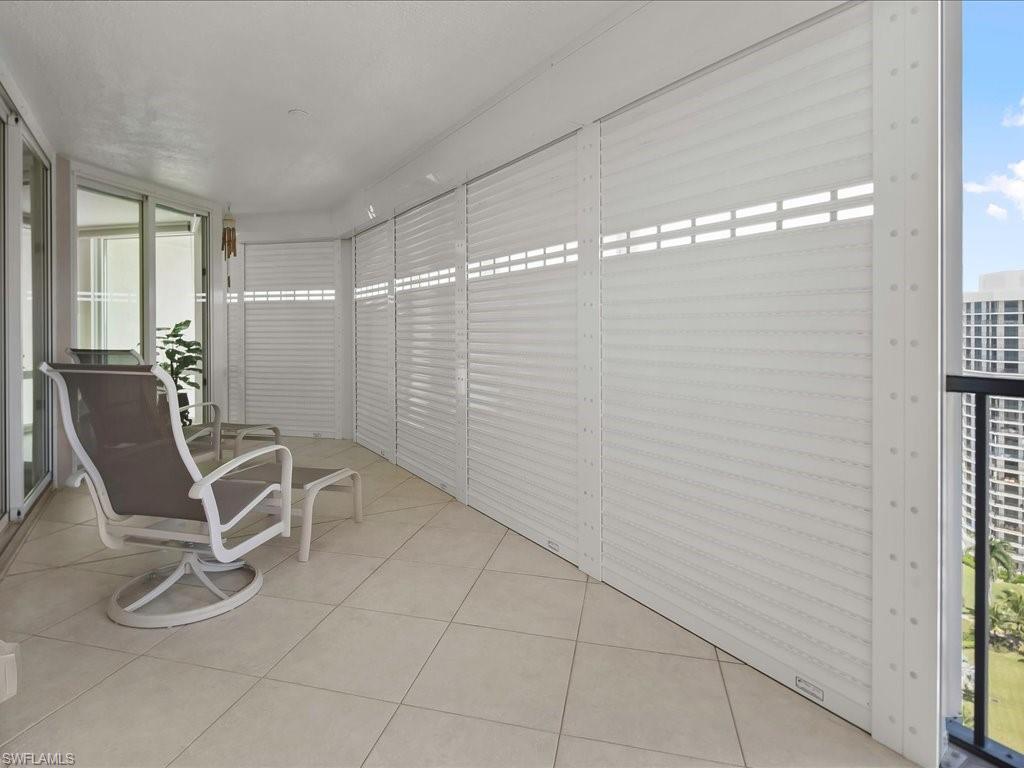 4651 Gulf Shore BLVD N # 6 Unit: PH-6
