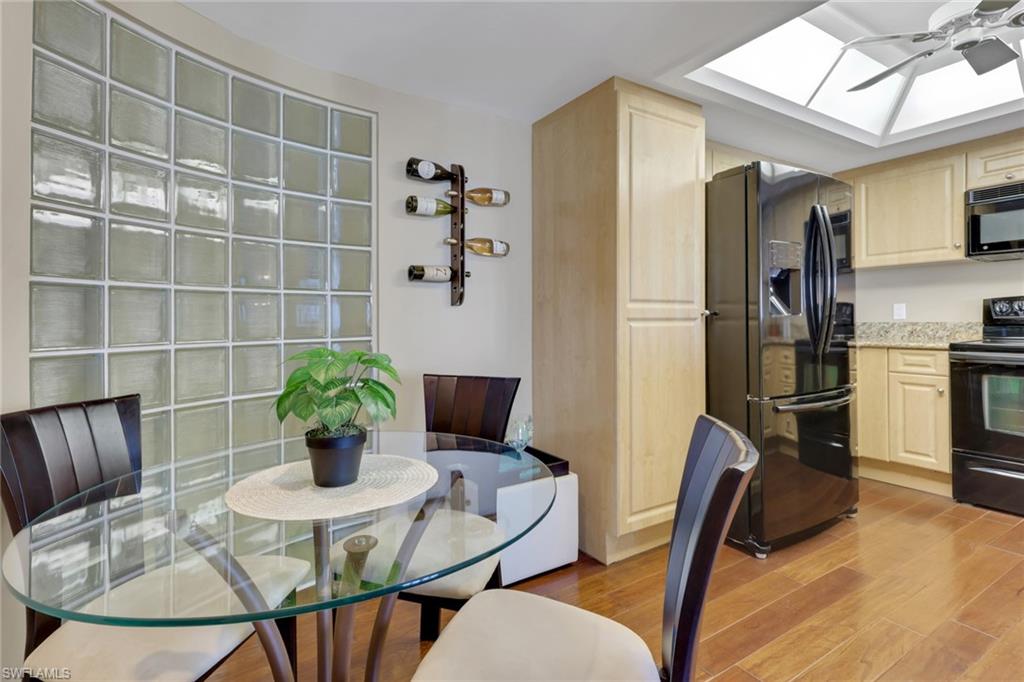 4651 Gulf Shore BLVD N # 6 Unit: PH-6